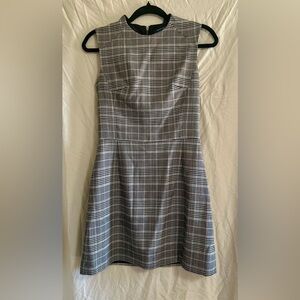 Sleeveless Plaid Dress - Grey